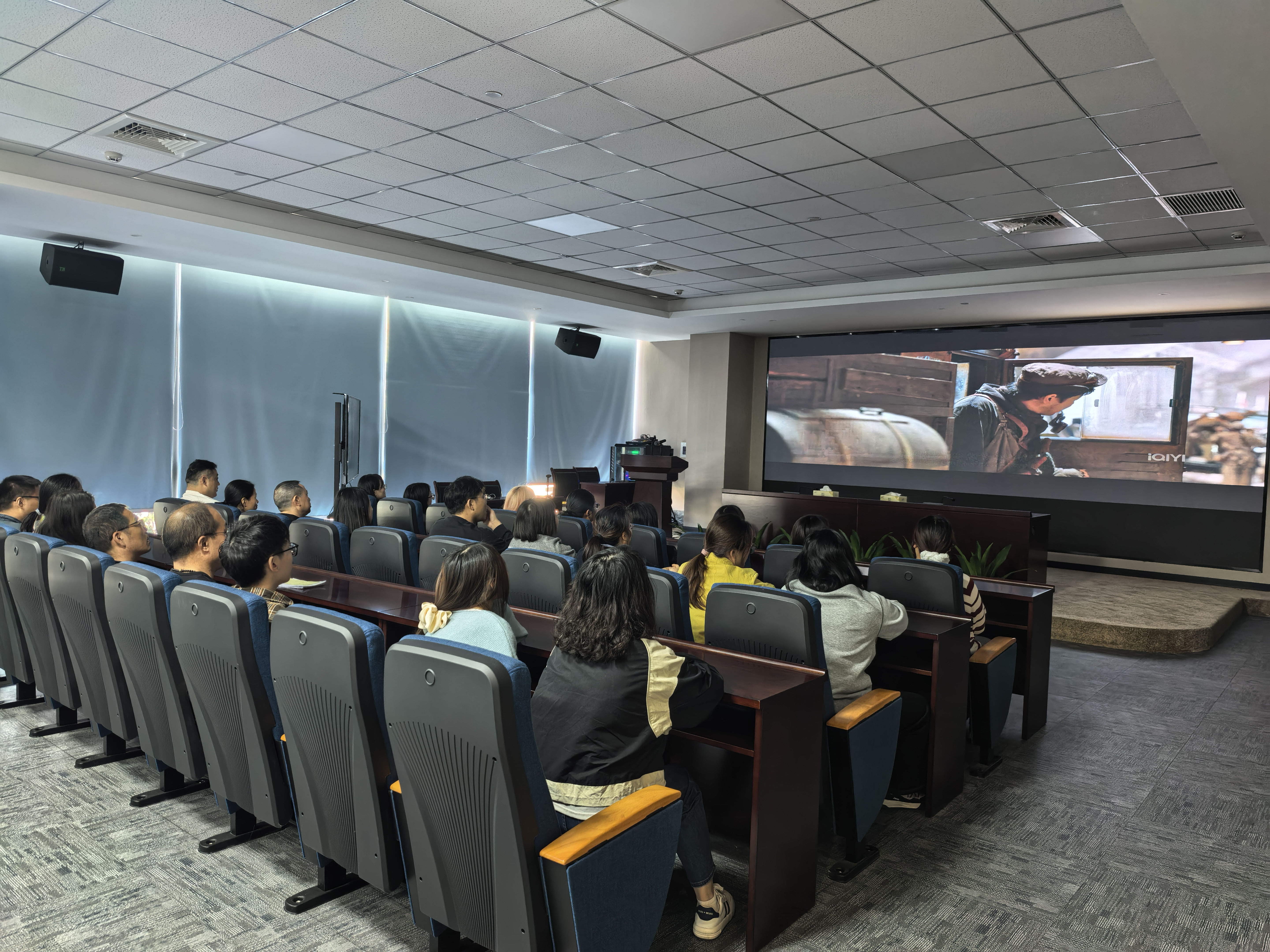 国产在线一区二区免费视频